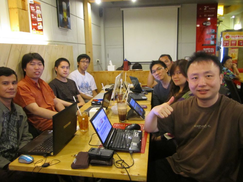 Gathering alumni Trading Bebas Finansial